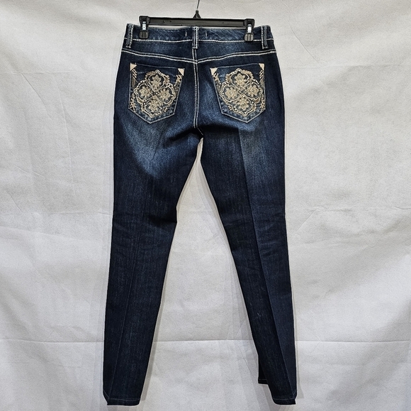 Nine West Vintage America Bootcut Embroidered & Beaded Dark Denim Jeans Sz 4/27 - Picture 1 of 7